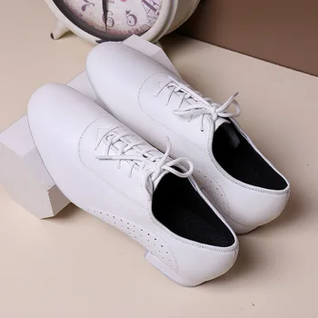 Beyaz Erkek Dans Ayakkabıları Modern dans ayakkabıları Kare Doğal Deri Balo Salonu Erkek Sneakers Nefes Latin Dans Ayakkabıları Erkekler İçin