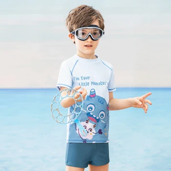 COPOZZ Kısa Kollu Baskı Mayo Erkek Çocuklar için Mayo UV Koruma 50 + İki Parçalı Set Gençlik çocuk Plaj Mayo