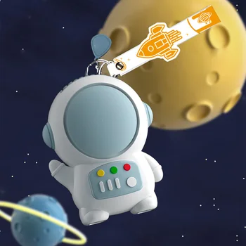 Masaüstü Hayranları Astronot Sevimli Uçan Robot Oyuncak Fan USB Şarj Edilebilir Anahtarlık Astronot Yapraksız Küçük Fan çocuk Günü
