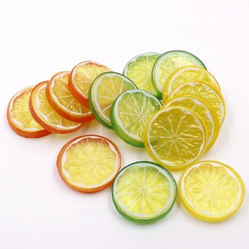 Yeni (10 Adet / grup) Mini Simülasyon Limon Dilimleri Süper Küçük Plastik Sahte Yapay Meyve Modeli Parti Mutfak Düğün Dekorasyon